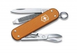 Нож Victorinox оранжевый	 (0.6221.L28 )